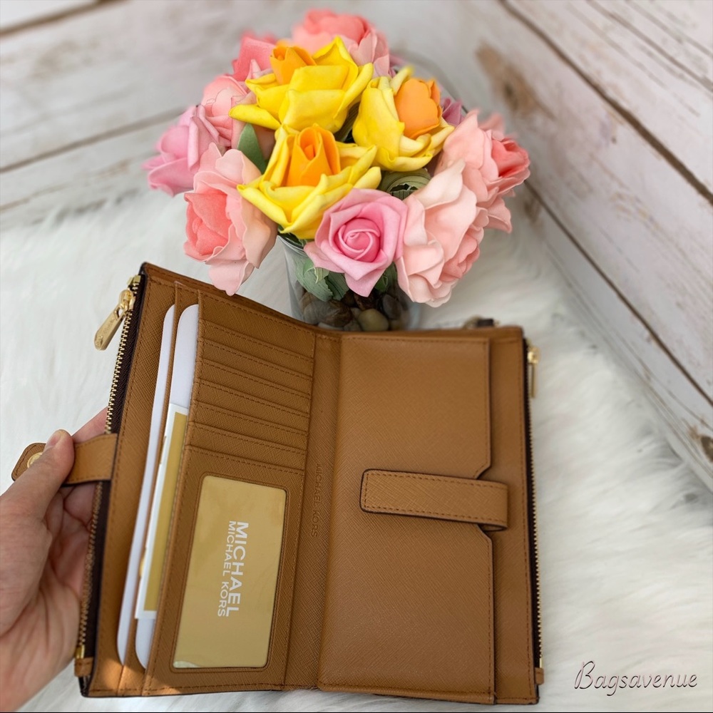 Michael Kors double zip wristlet jet travel wallet - Picture 6 of 8